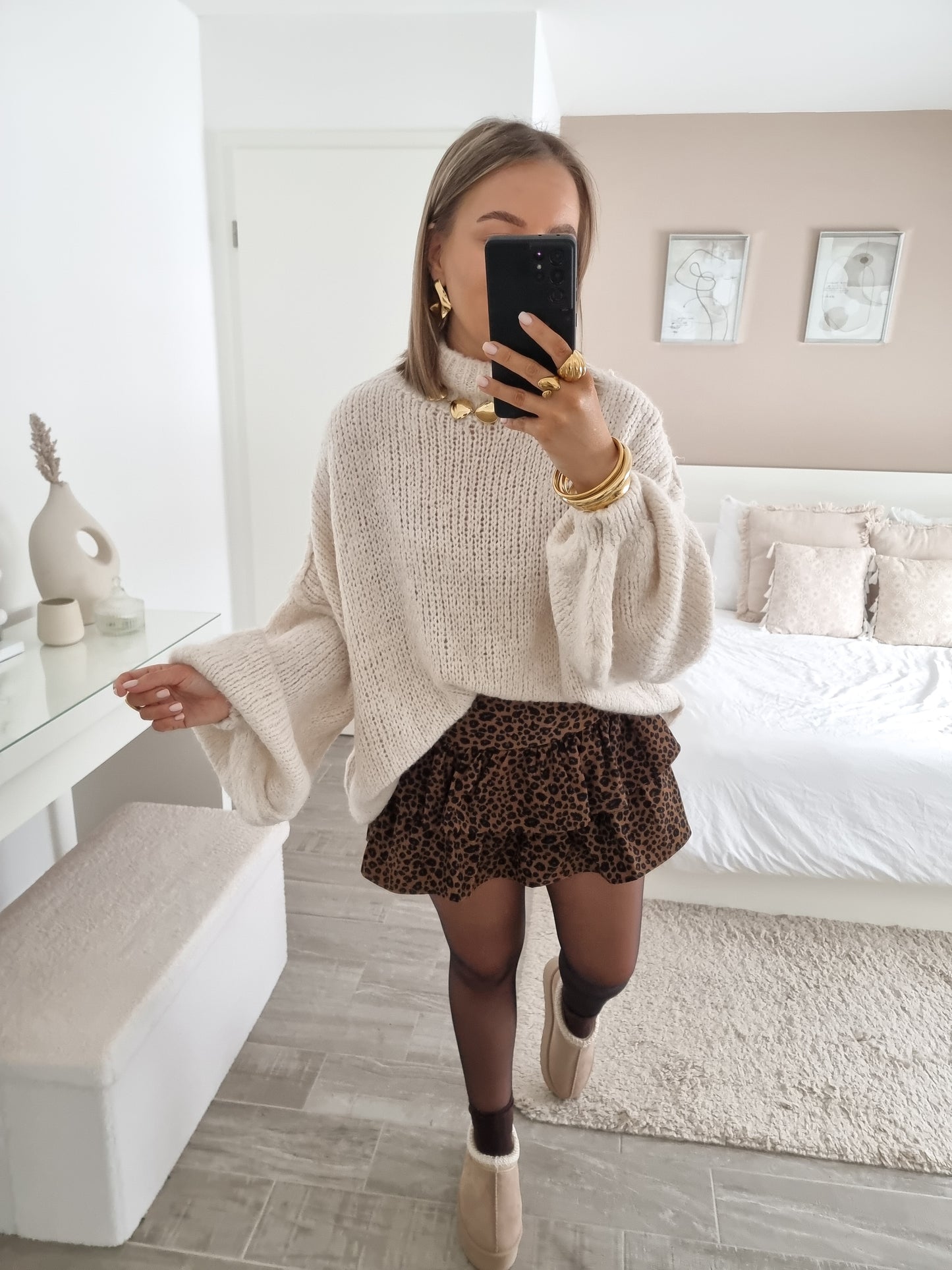Leopard corduroy skirt/shorts