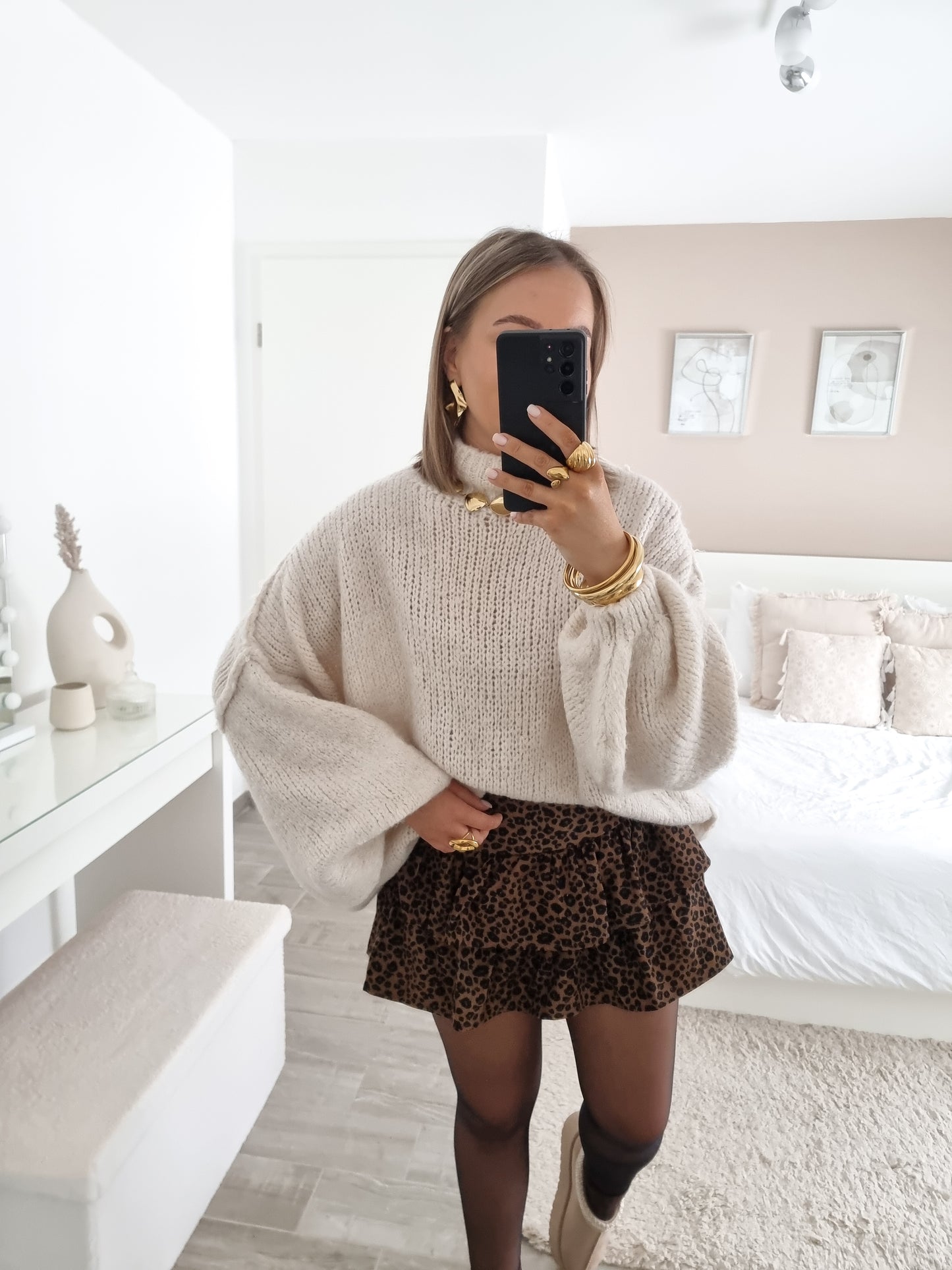 Leopard corduroy skirt/shorts