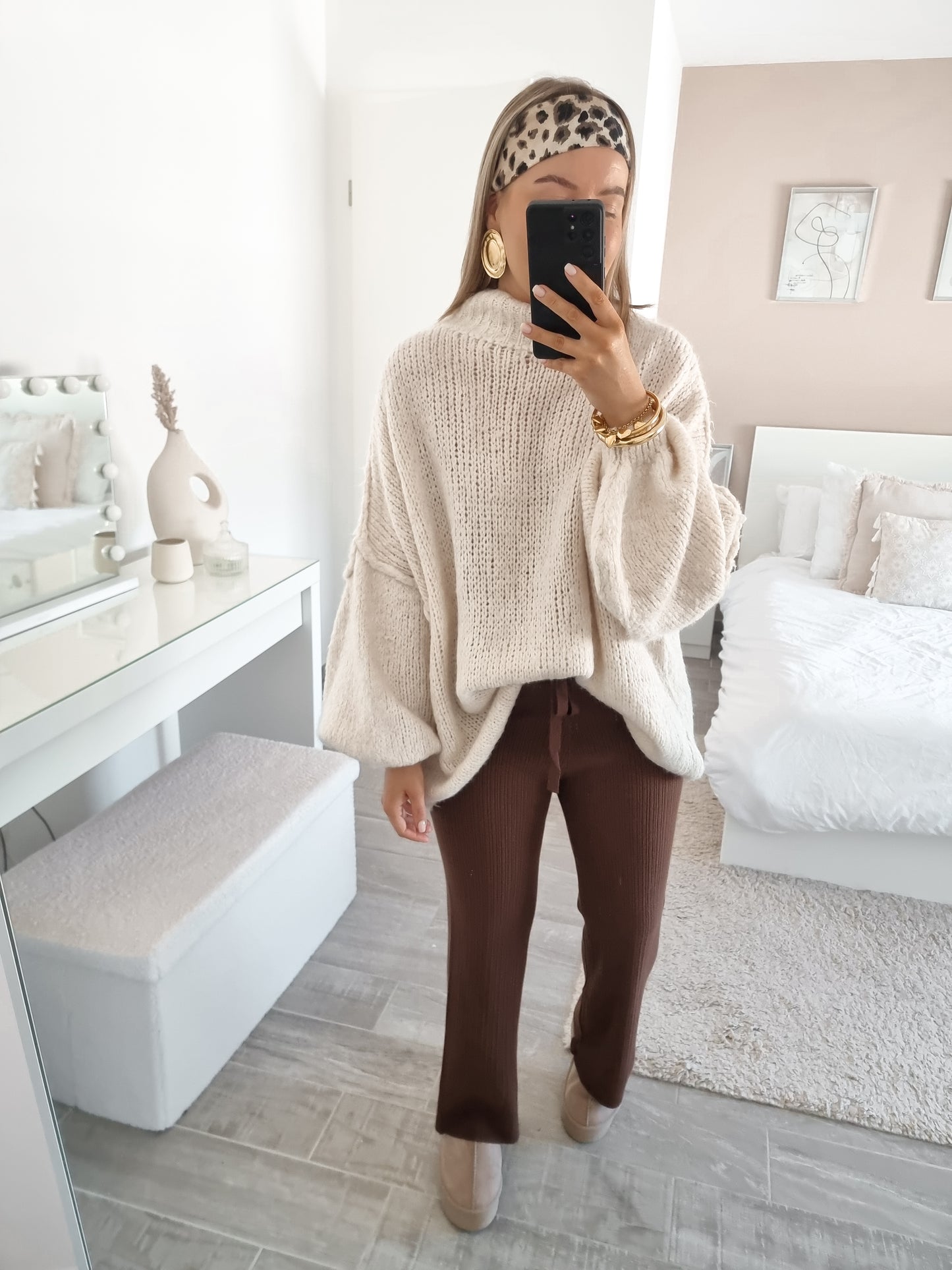 Mesh pants