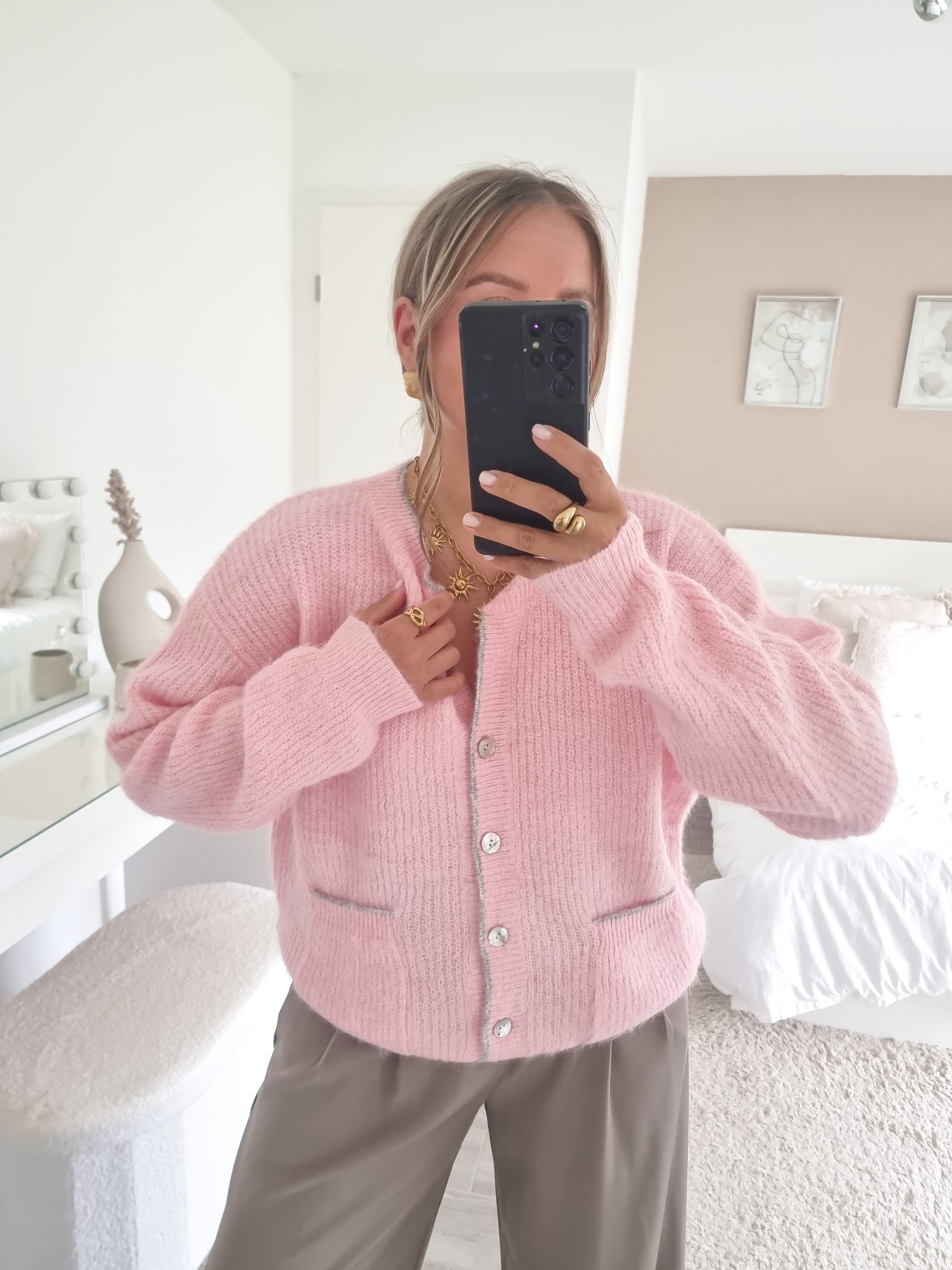 Cardigan Hector