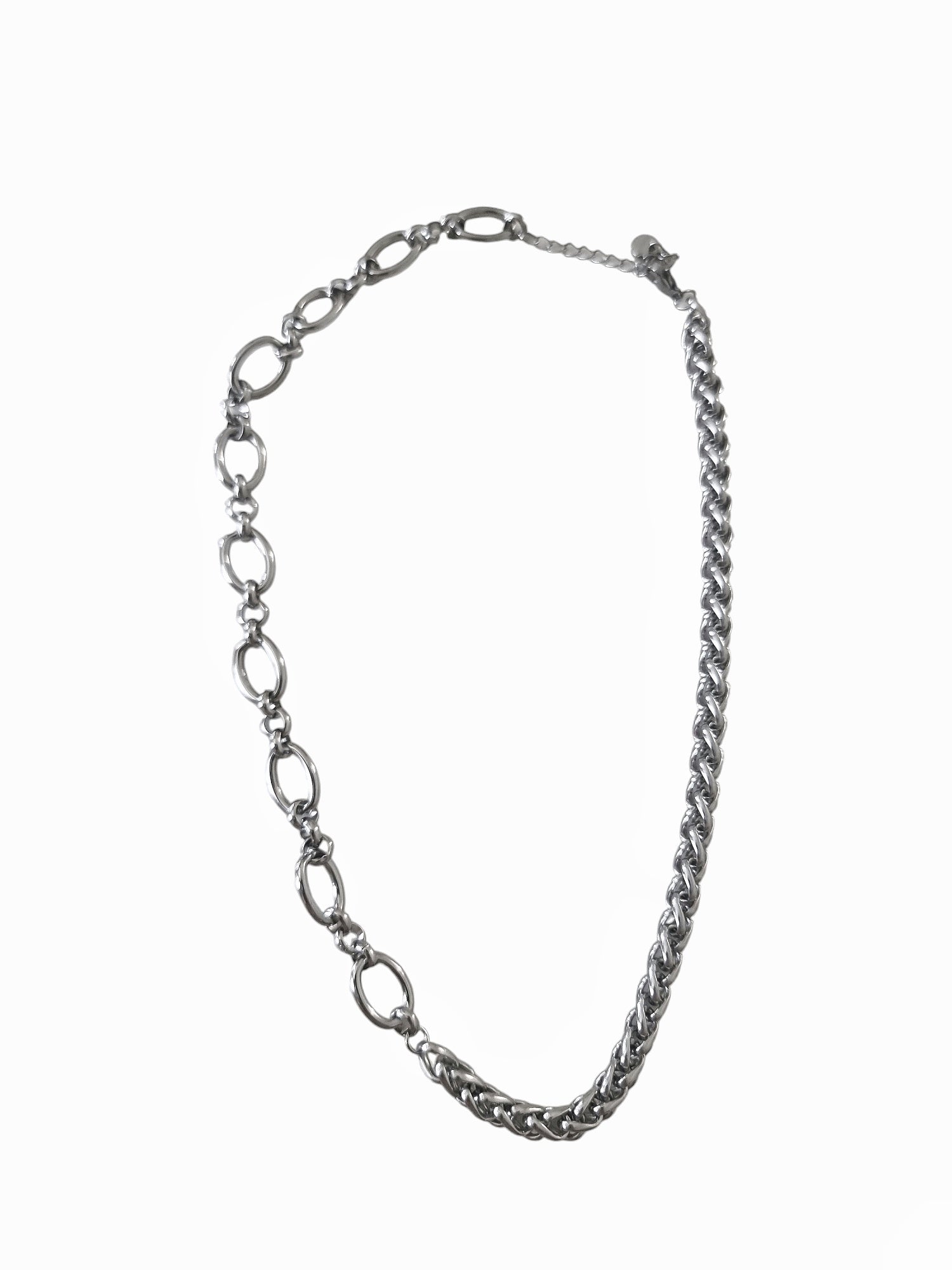 Large chain necklace